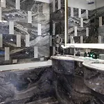 Hotel Lumen Louvre Parigi