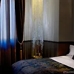 Hotel Lumen Louvre Parigi