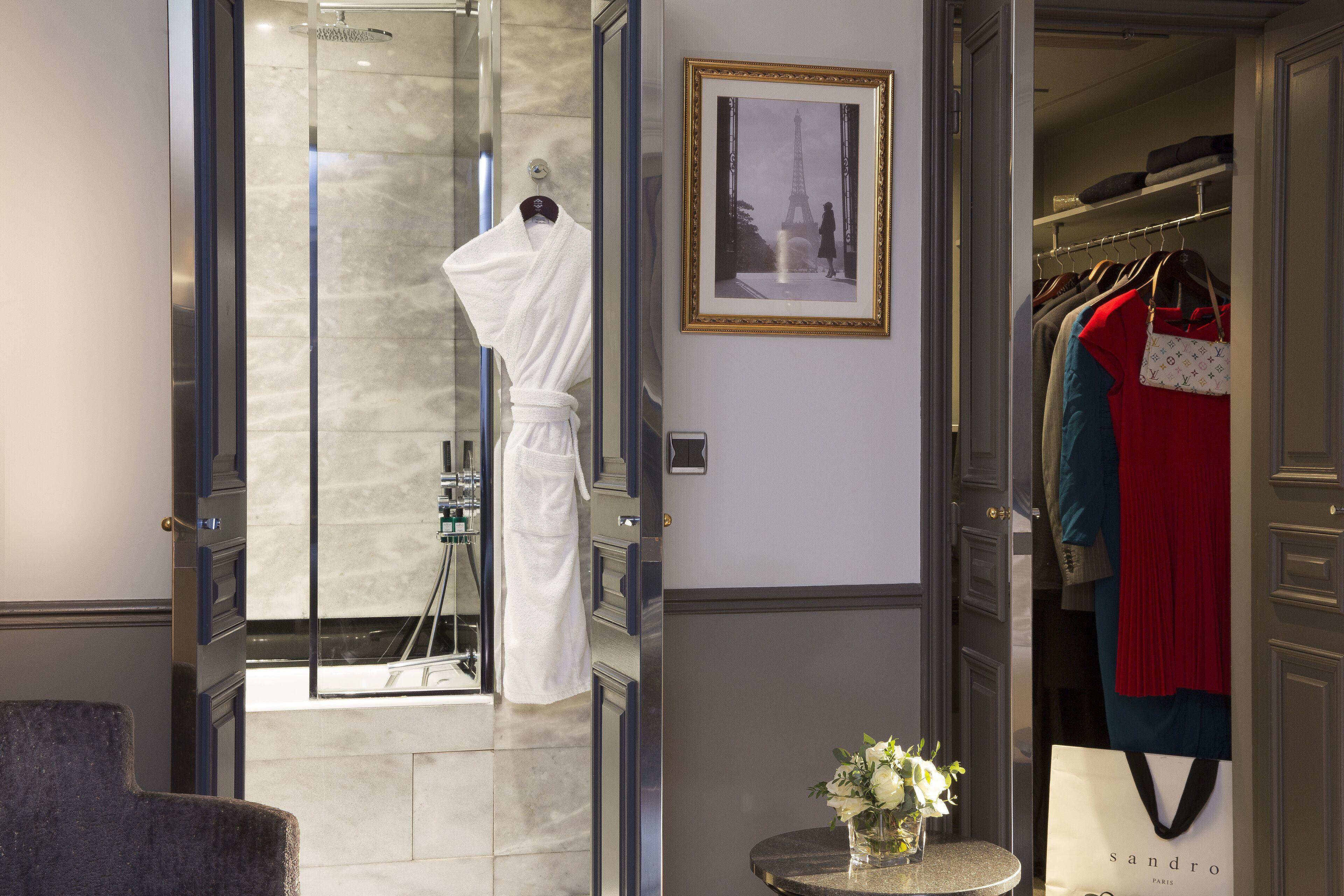 Lumen Louvre 4* Paris